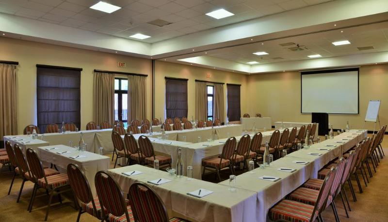 Protea Hotel Winkler Уайт Ривър Екстериор снимка