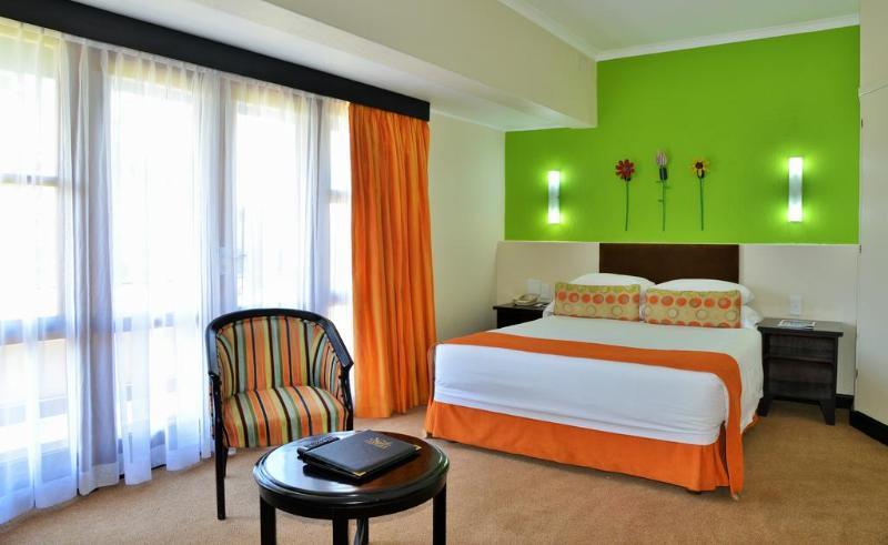 Protea Hotel Winkler Уайт Ривър Екстериор снимка